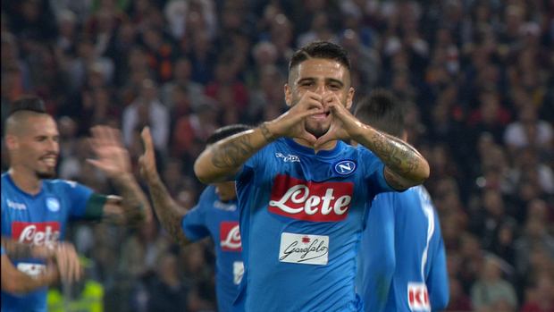 Lorenzo Insigne, festeggia il gol della vittoria in Roma-Napoli