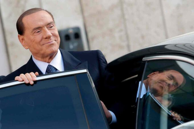 Berlusconi malattia