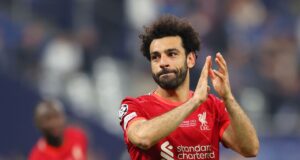 Il Liverpool rinnova con Standard Chartered a 240 mln Salah stipendio Liverpool
